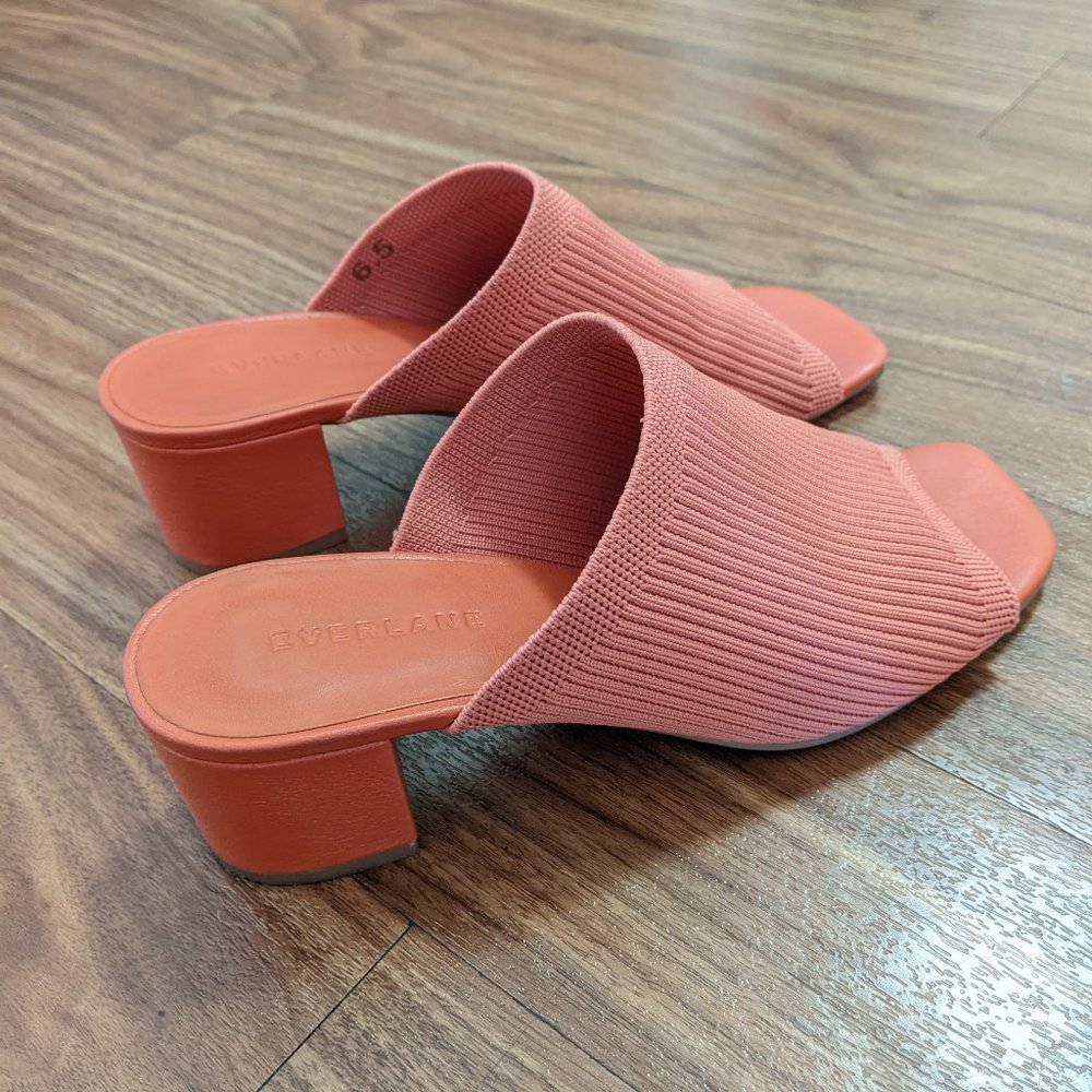 Everlane Glove Mule in ReKnit - Coral (size 6.5)